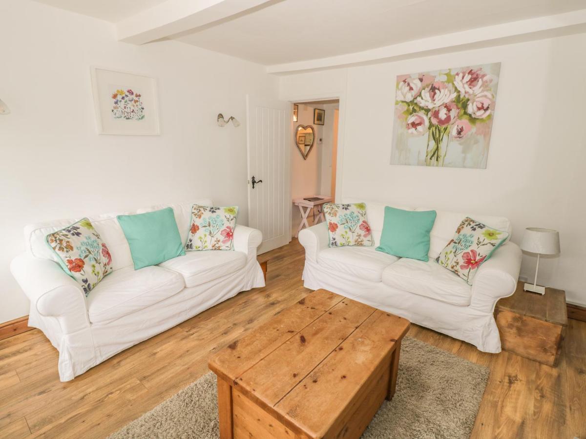 ברודוויי April Cottage מראה חיצוני תמונה