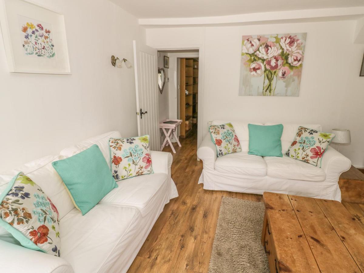 ברודוויי April Cottage מראה חיצוני תמונה