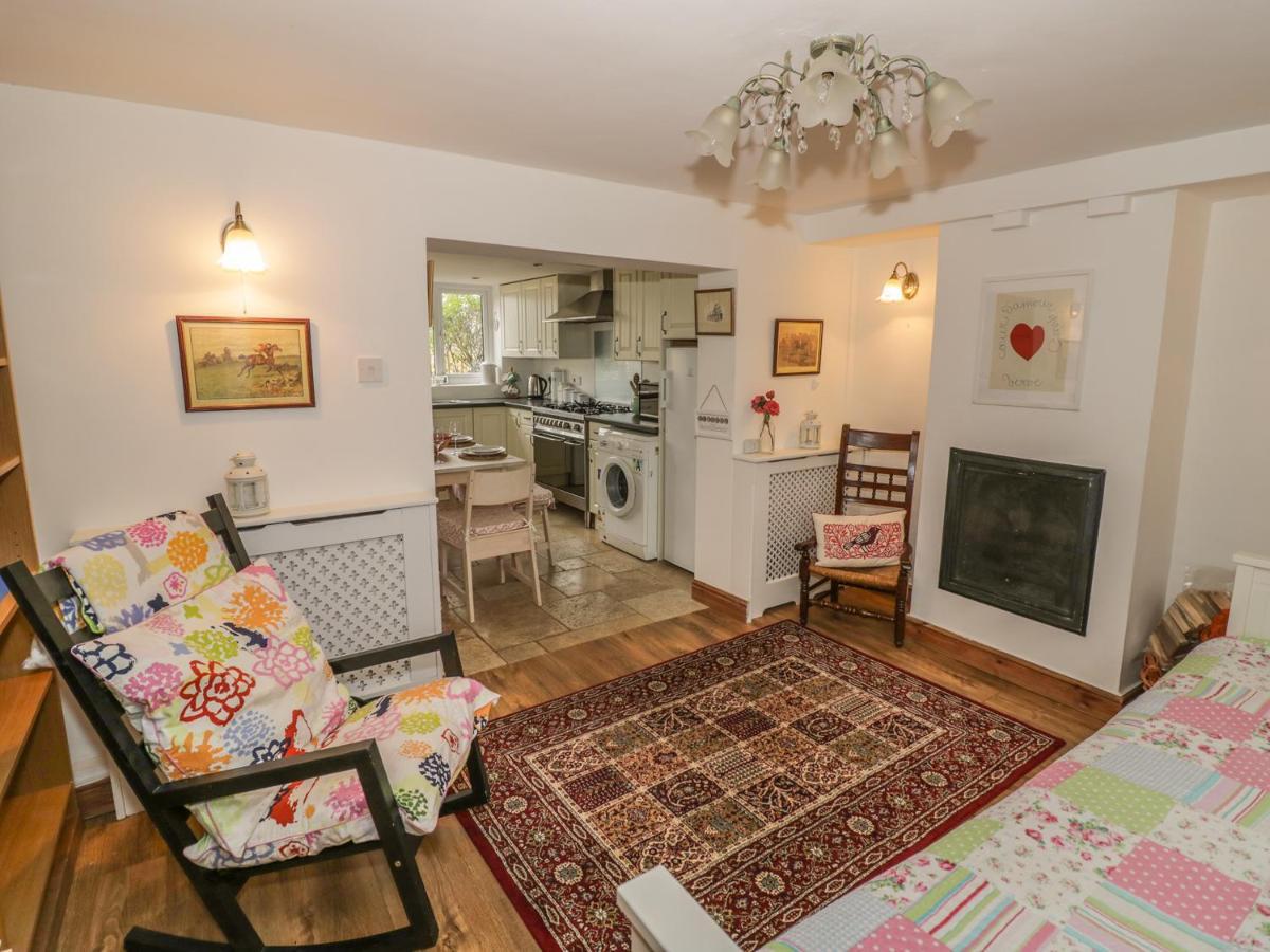 ברודוויי April Cottage מראה חיצוני תמונה