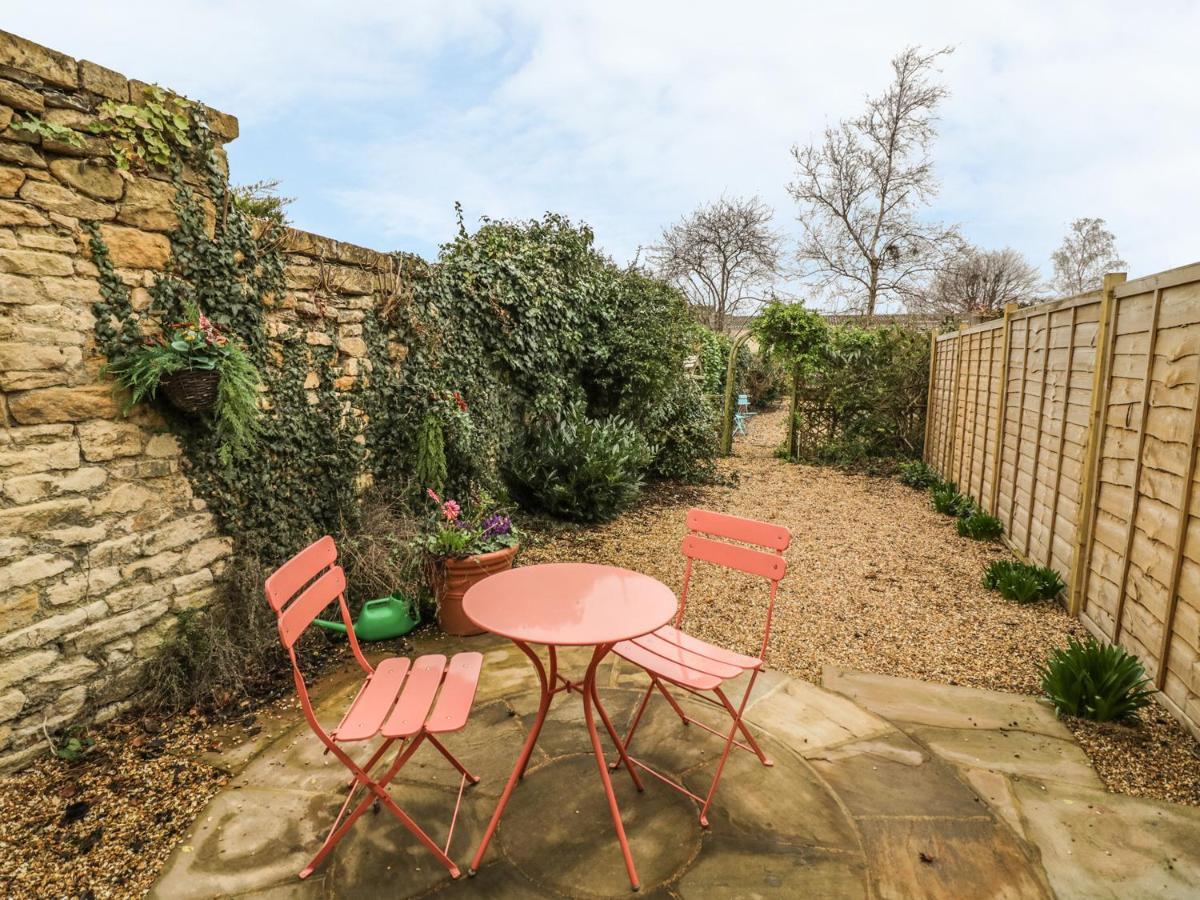 ברודוויי April Cottage מראה חיצוני תמונה